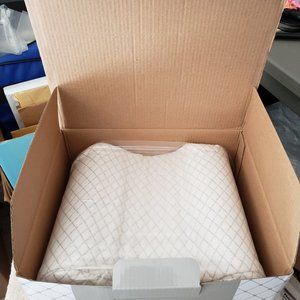 Knee Pillow NEW